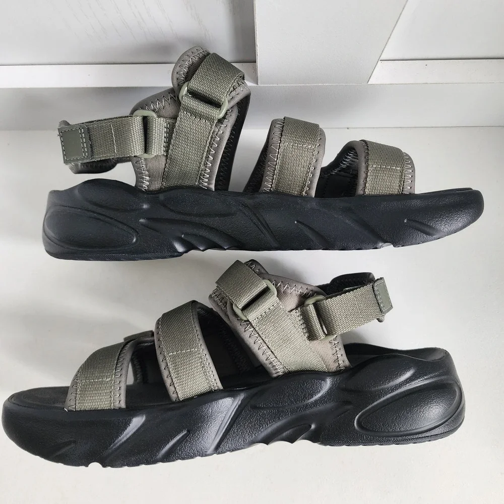 *Asics Gel Bondal Mens 9/ Womens 10.5 Mantle Green Black Strappy Utility Sandals